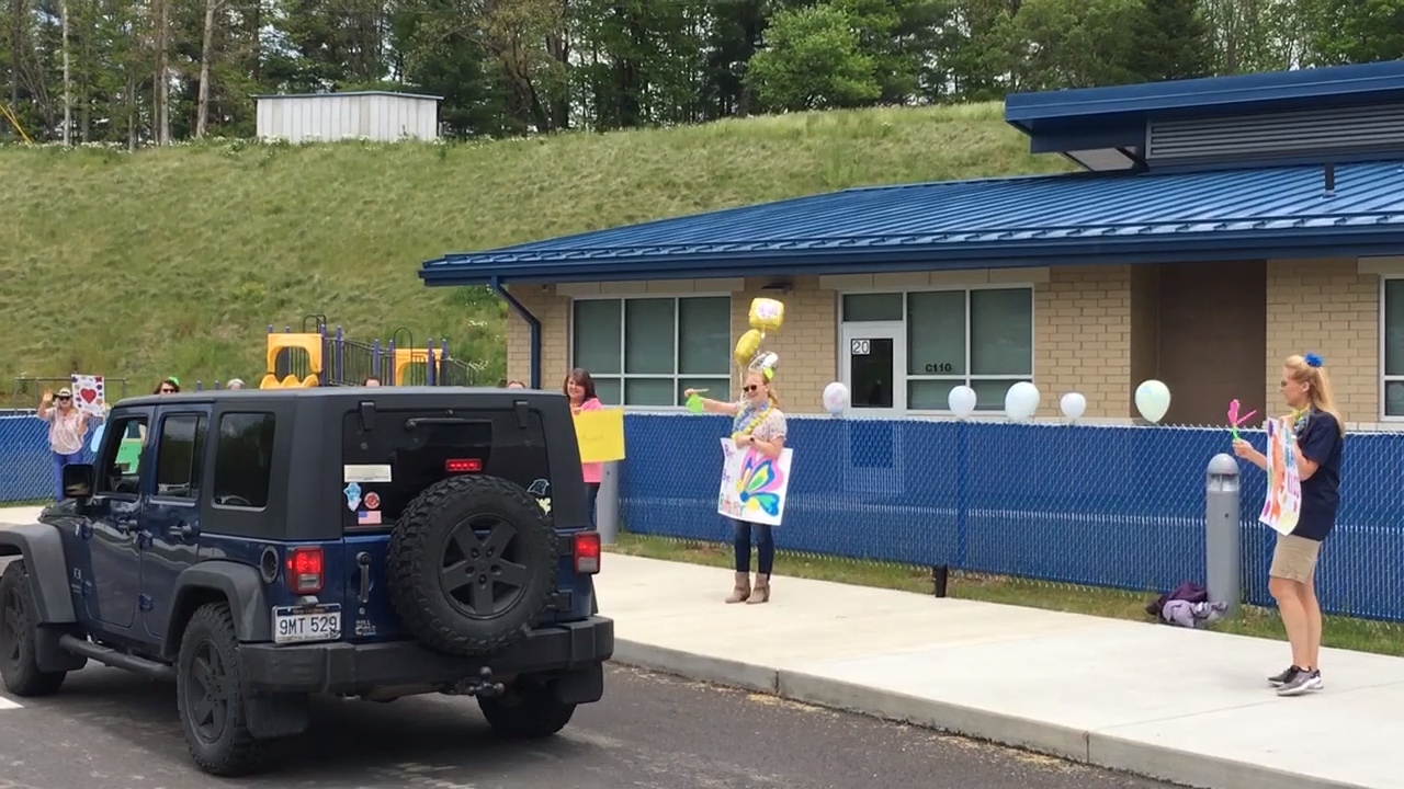 Video: Mountain Valley Elementary School Summer Send Off